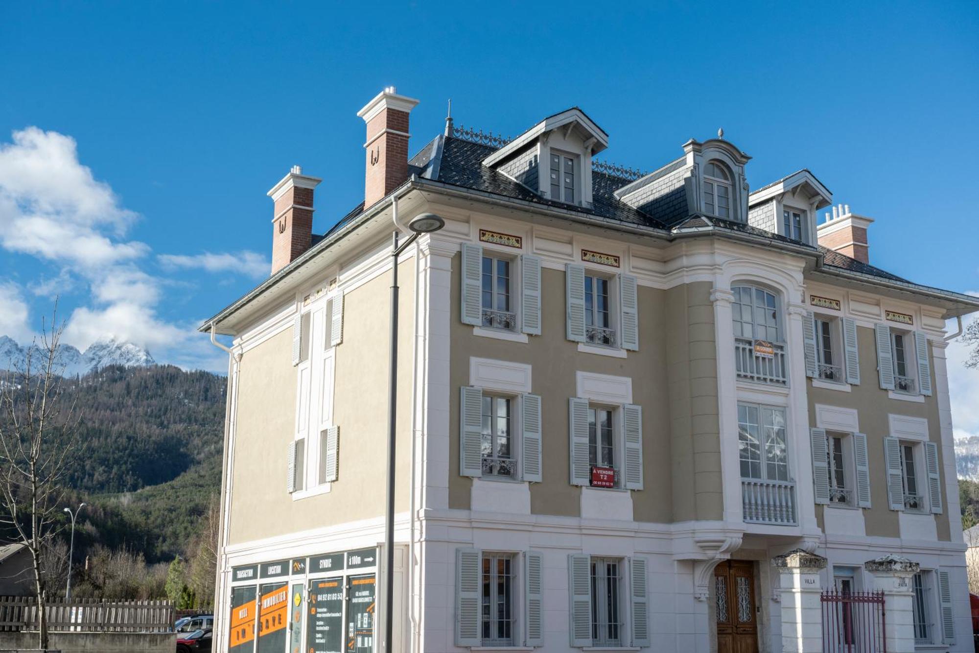 Apartment Grande Anita - Centre - Parking Prive Barcelonnette