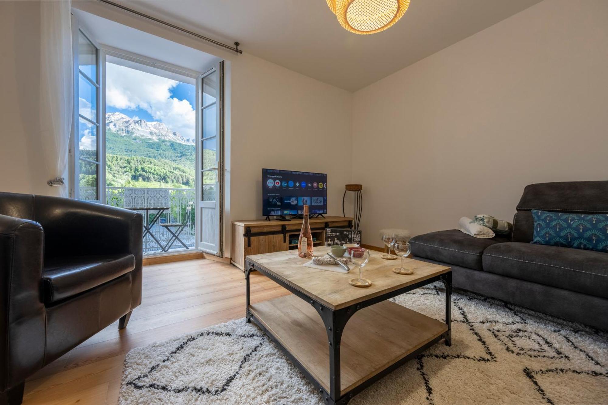 Apartment Grande Anita - Centre - Parking Prive Barcelonnette